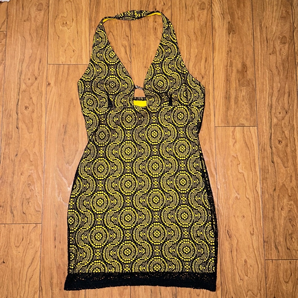 Black and yellow halter neck dress